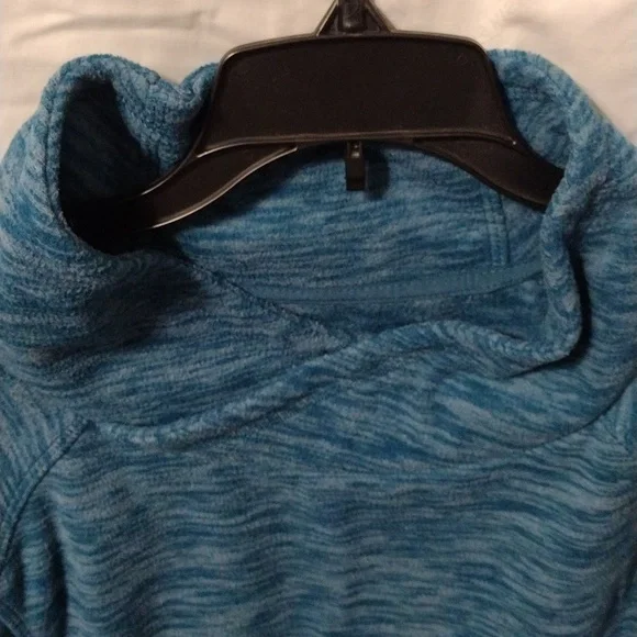 St John's Bay, Comfortable Warm And Cozy women's pull over fleece shirt in XXL - Picture 7 of 9